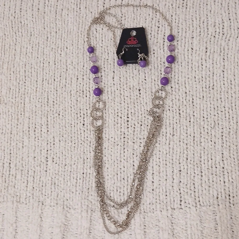Papparazi Silver Necklace set with purple accents - Picture 2 of 4